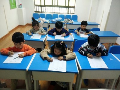 嘉興市敏悅教育咨詢 專注成長，規劃未來